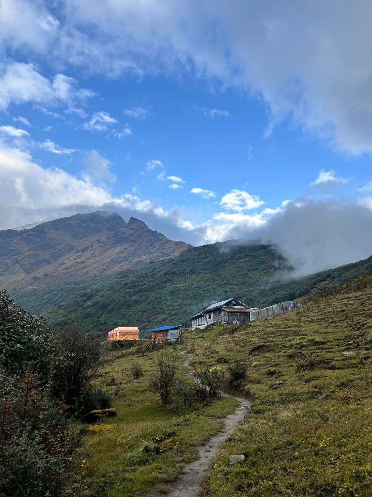 Ghorepani Muldai Viewpoint Trek Package